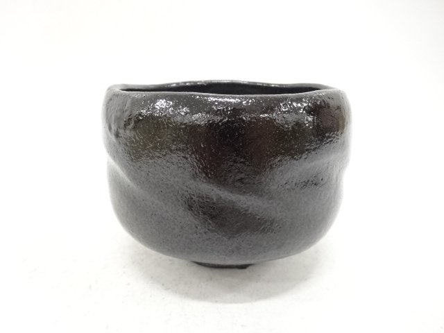 JAPANESE COLLECTIBLE / KURO-RAGAKU TEA BOWL / RAKU WARE BY KYUYO OHNO